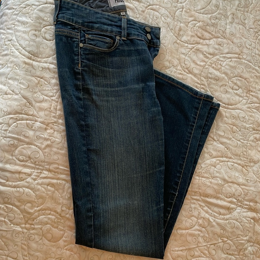 Paige Hidden Hills Jeans size 29